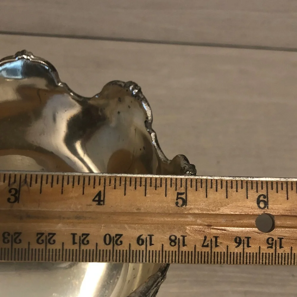 Vintage Silver Plate Ornate Monteith Bowl Lion Handles Gold Wash Interior Read